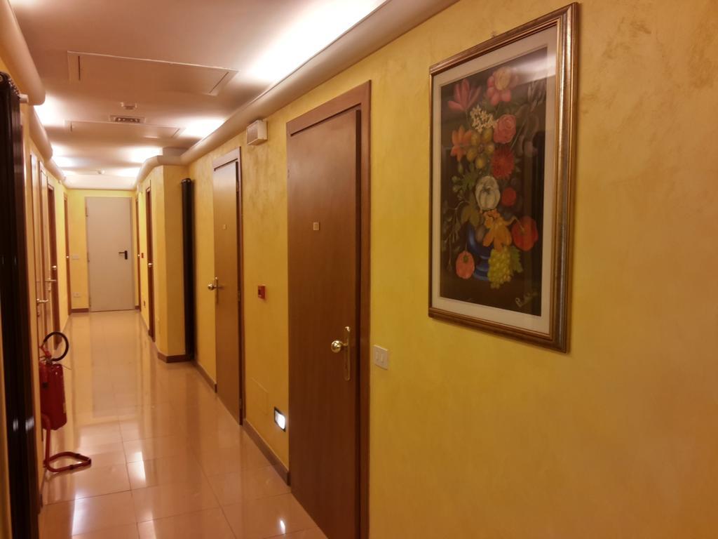 פירנצה Albergo Sonia מראה חיצוני תמונה