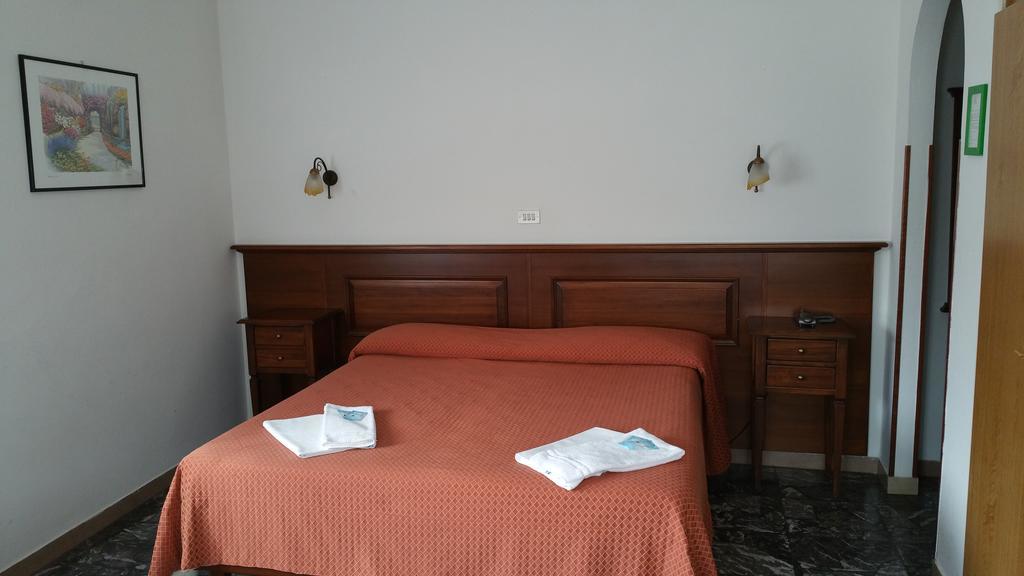פירנצה Albergo Sonia מראה חיצוני תמונה